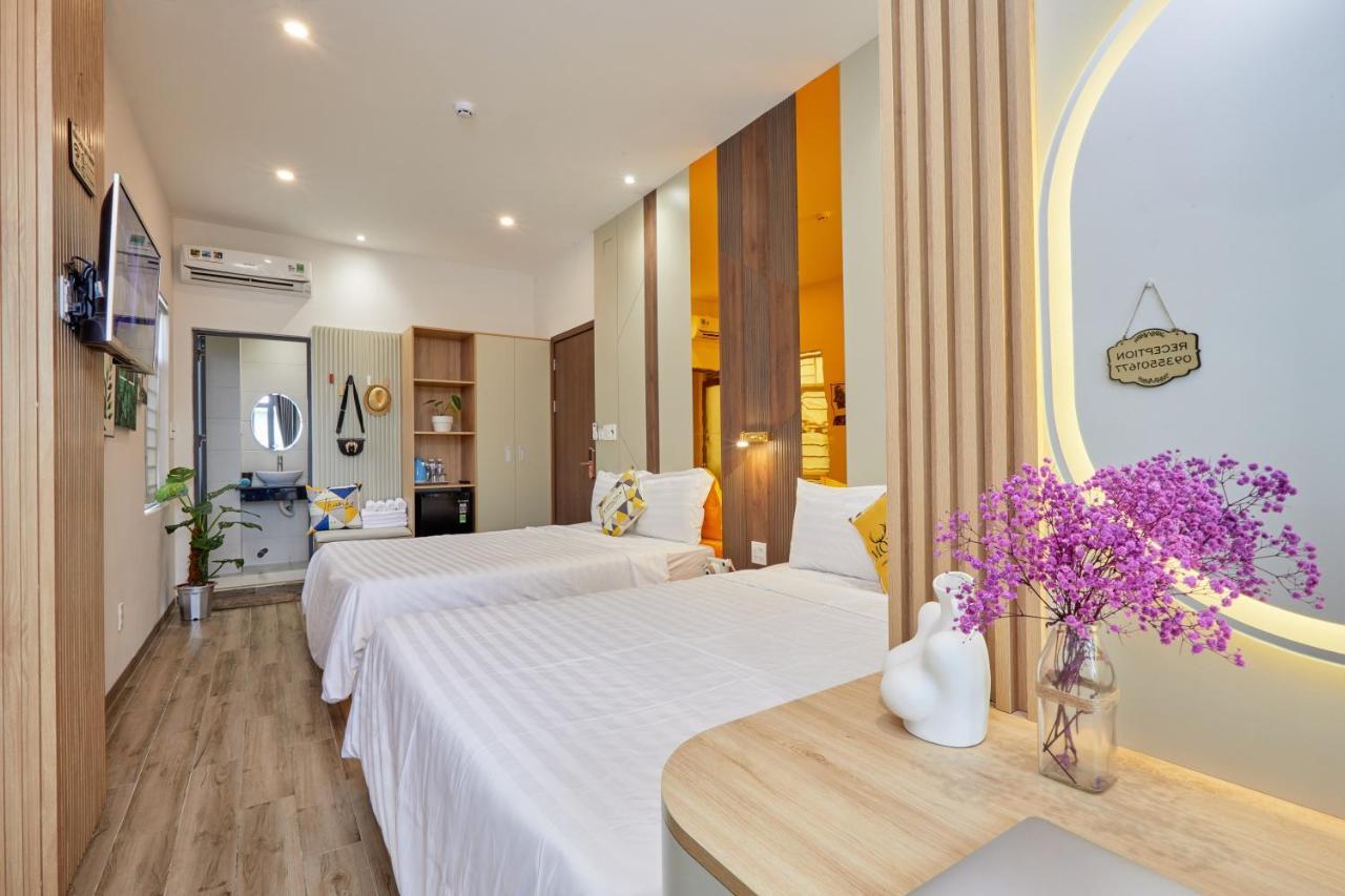 Lux Quy Nhon Homestay Экстерьер фото