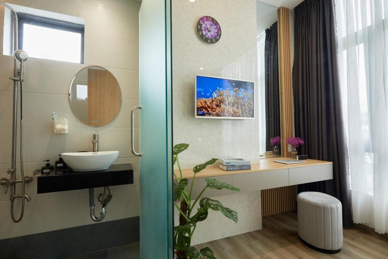 Lux Quy Nhon Homestay Экстерьер фото